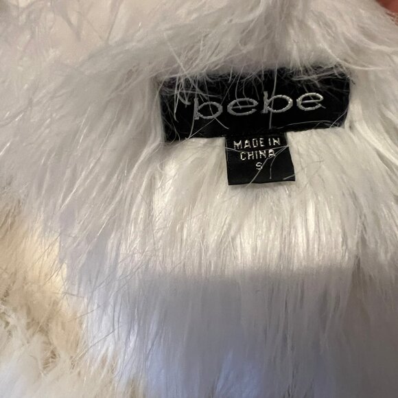 Y2K BEBE FAUX FUR MIDI HOODED COAT SIZE S SMALL WHITE - Picture 5 of 6